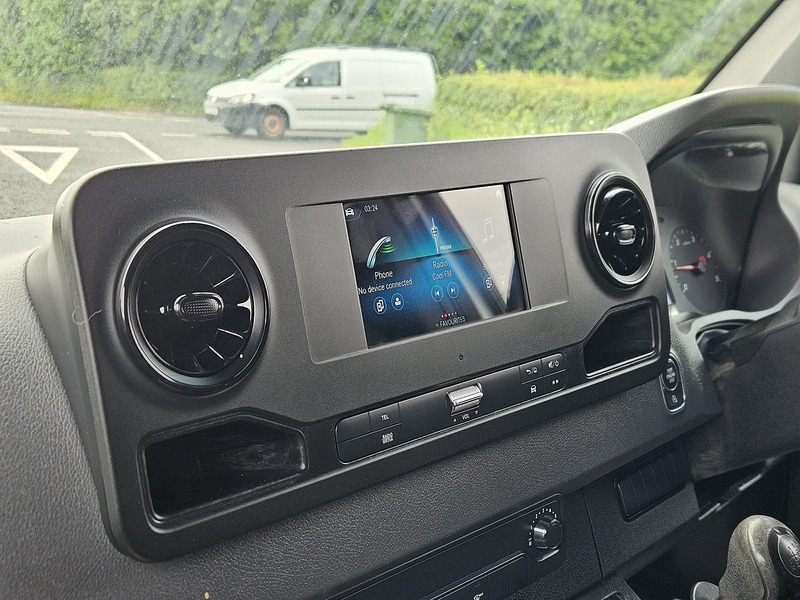 Mercedes-Benz Sprinter 2.1 316 CDI Panel Van 5dr Diesel Manual RWD L2 H2 Euro 6 (163 ps) - U1762