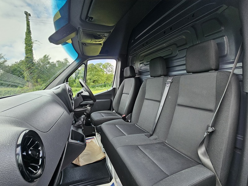 Mercedes-Benz Sprinter 2.1 316 CDI Panel Van 5dr Diesel Manual RWD L2 H2 Euro 6 (163 ps) - U1762