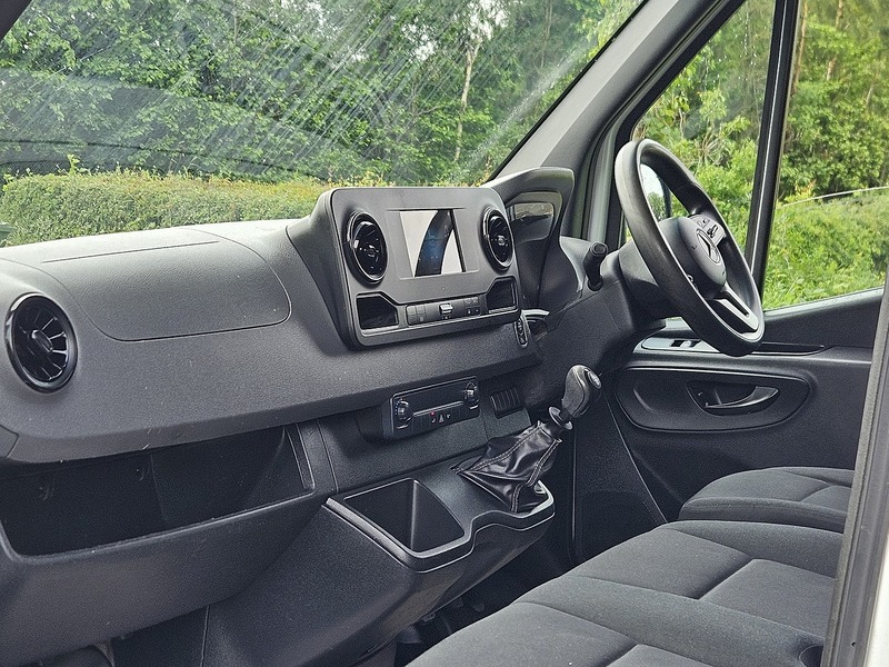 Mercedes-Benz Sprinter 2.1 316 CDI Panel Van 5dr Diesel Manual RWD L2 H2 Euro 6 (163 ps) - U1762