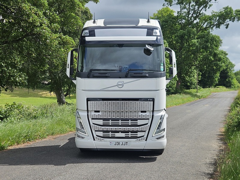 Volvo FH460 Euro 6 XL Globetrotter - U1790