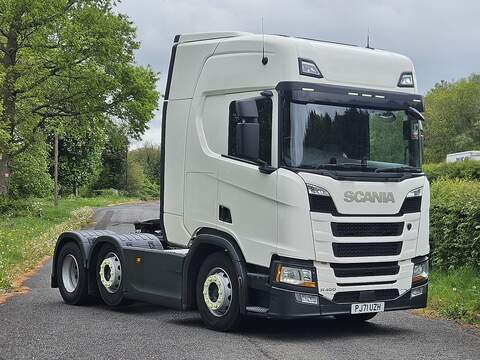 Scania R450 6X2 HIGHLINE S520 A 6X2 Tractor Unit Midlift 16.4 Automatic Diesel