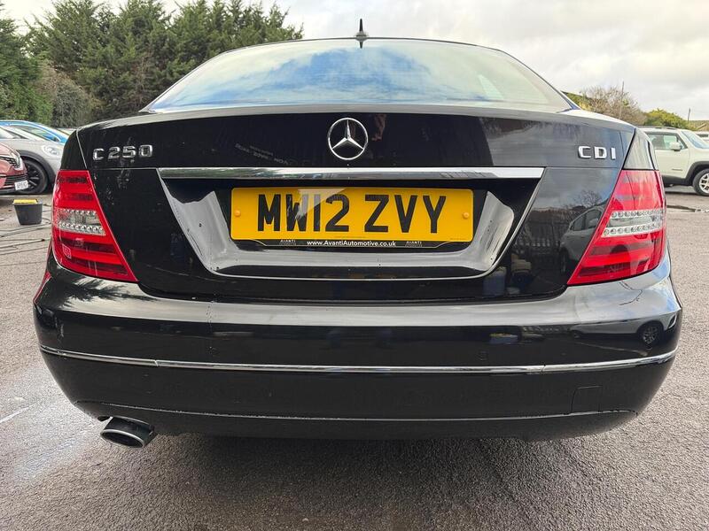 Mercedes-Benz C Class 2.1 C250 CDI BlueEfficiency Elegance Edition 125 G-Tronic+ Euro 5 (s/s) 4dr - U103