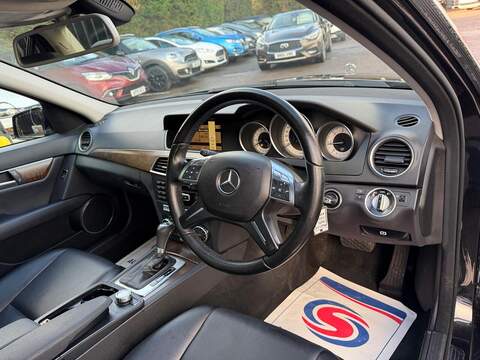 Mercedes-Benz C Class 2.1 C250 CDI BlueEfficiency Elegance Edition 125 G-Tronic+ Euro 5 (s/s) 4dr - U103