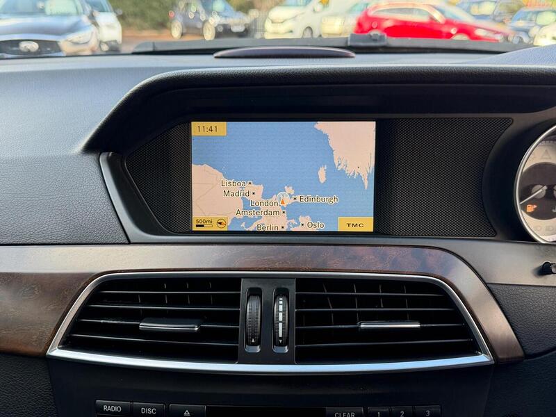 Mercedes-Benz C Class 2.1 C250 CDI BlueEfficiency Elegance Edition 125 G-Tronic+ Euro 5 (s/s) 4dr - U103