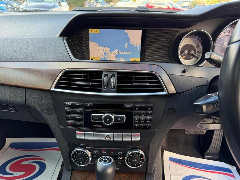 Mercedes-Benz C Class 2.1 C250 CDI BlueEfficiency Elegance Edition 125 G-Tronic+ Euro 5 (s/s) 4dr - U103