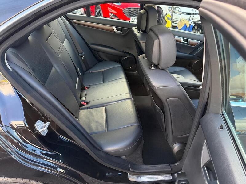 Mercedes-Benz C Class 2.1 C250 CDI BlueEfficiency Elegance Edition 125 G-Tronic+ Euro 5 (s/s) 4dr - U103