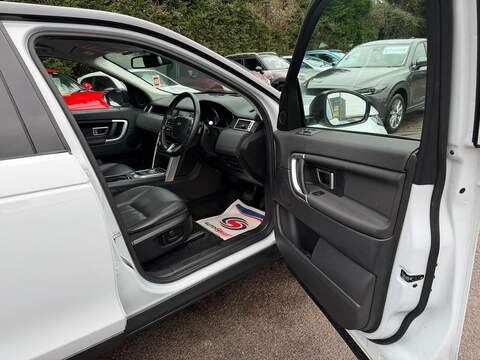 Land Rover Discovery Sport 2.0 TD4 HSE Auto 4WD Euro 6 (s/s) 5dr - U104