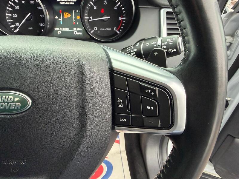 Land Rover Discovery Sport 2.0 TD4 HSE Auto 4WD Euro 6 (s/s) 5dr - U104