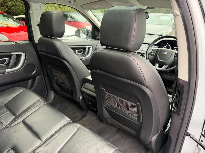 Land Rover Discovery Sport 2.0 TD4 HSE Auto 4WD Euro 6 (s/s) 5dr - U104