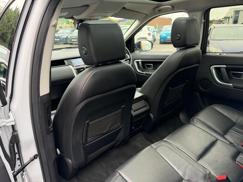 Land Rover Discovery Sport 2.0 TD4 HSE Auto 4WD Euro 6 (s/s) 5dr - U104
