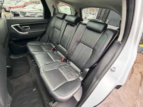 Land Rover Discovery Sport 2.0 TD4 HSE Auto 4WD Euro 6 (s/s) 5dr - U104