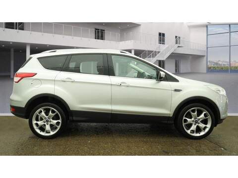 Ford Kuga 2.0 TDCi Titanium X Powershift AWD Euro 5 5dr - U105