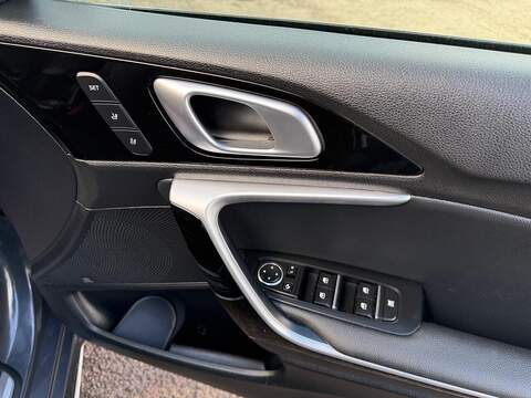 Kia ProCeed 1.4 T-GDi GT-Line S Shooting Brake DCT Euro 6 (s/s) 5dr - U106