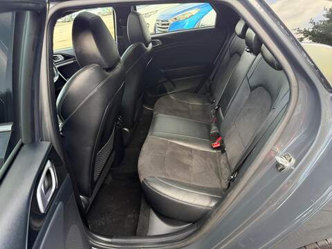 Kia ProCeed 1.4 T-GDi GT-Line S Shooting Brake DCT Euro 6 (s/s) 5dr - U106