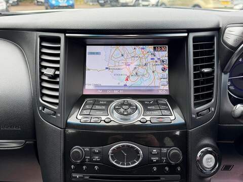 Infiniti QX70 3.7 V6 S Premium Auto 4WD Euro 5 5dr - U107