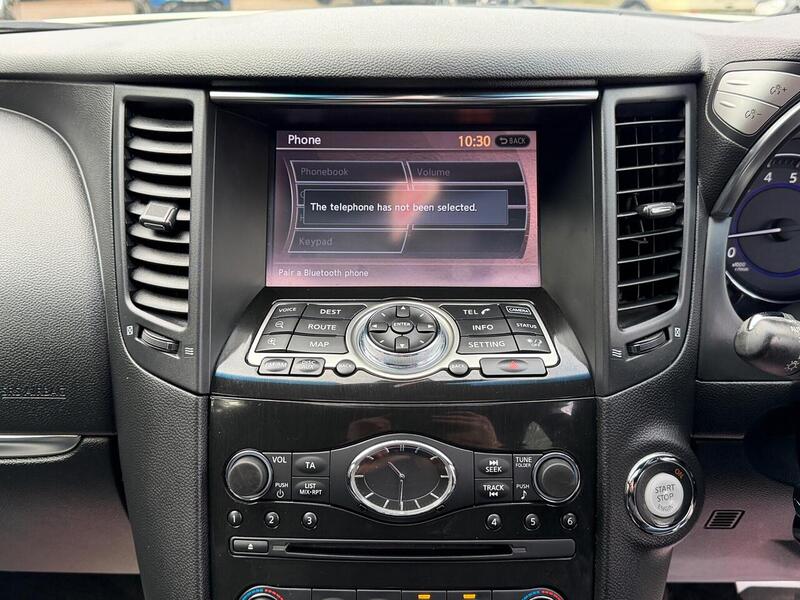 Infiniti QX70 3.7 V6 S Premium Auto 4WD Euro 5 5dr - U107