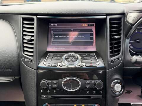 Infiniti QX70 3.7 V6 S Premium Auto 4WD Euro 5 5dr - U107