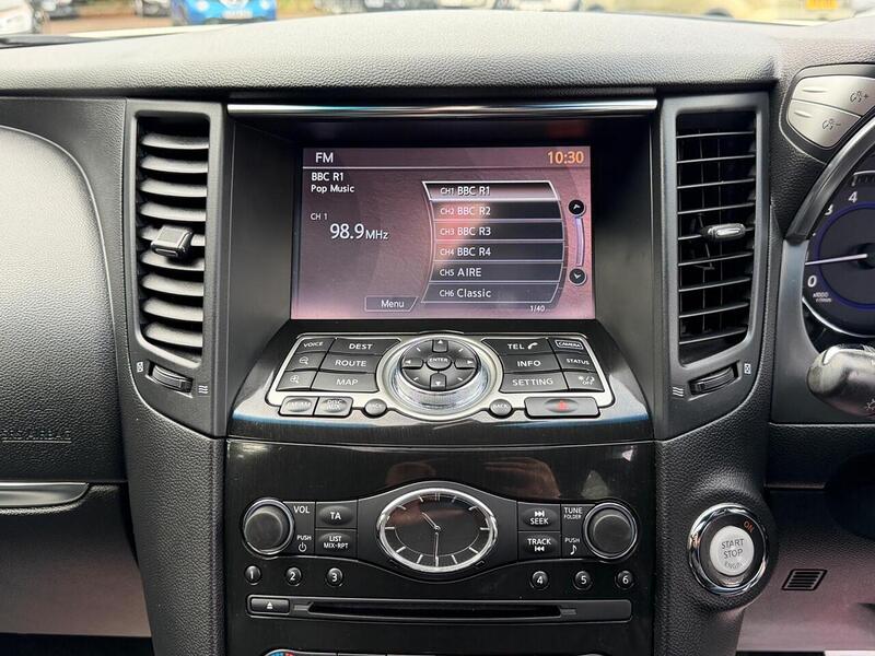 Infiniti QX70 3.7 V6 S Premium Auto 4WD Euro 5 5dr - U107