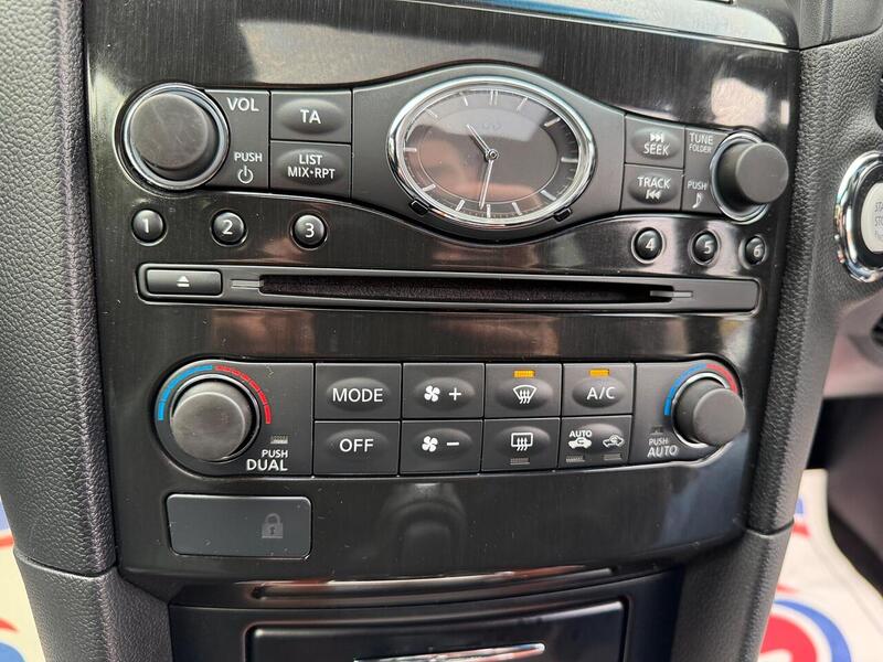 Infiniti QX70 3.7 V6 S Premium Auto 4WD Euro 5 5dr - U107