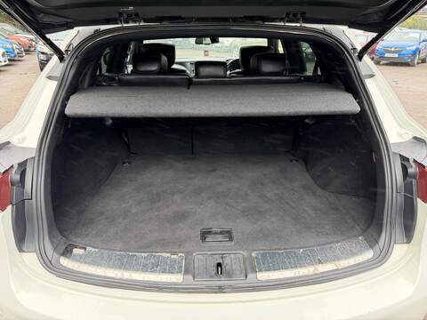 Infiniti QX70 3.7 V6 S Premium Auto 4WD Euro 5 5dr - U107
