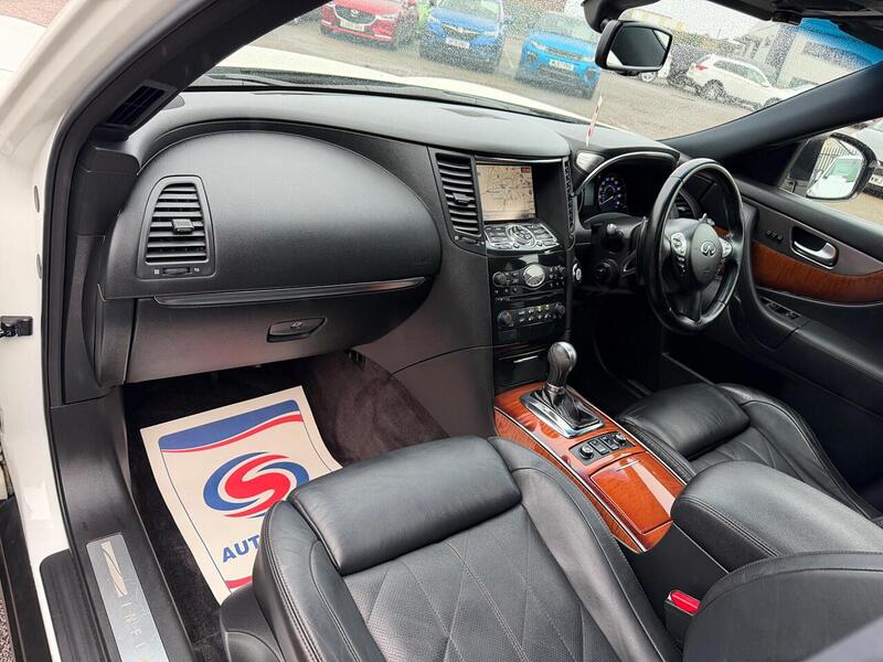 Infiniti QX70 3.7 V6 S Premium Auto 4WD Euro 5 5dr - U107
