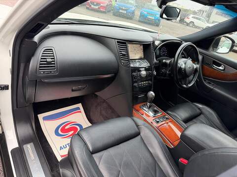Infiniti QX70 3.7 V6 S Premium Auto 4WD Euro 5 5dr - U107