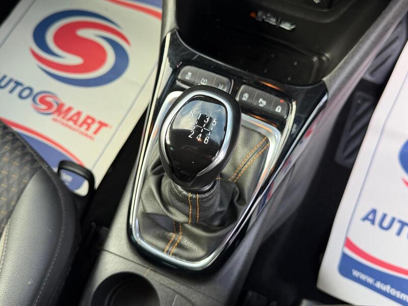 Vauxhall Crossland X 1.2 Turbo GPF Ultimate Euro 6 (s/s) 5dr - U109