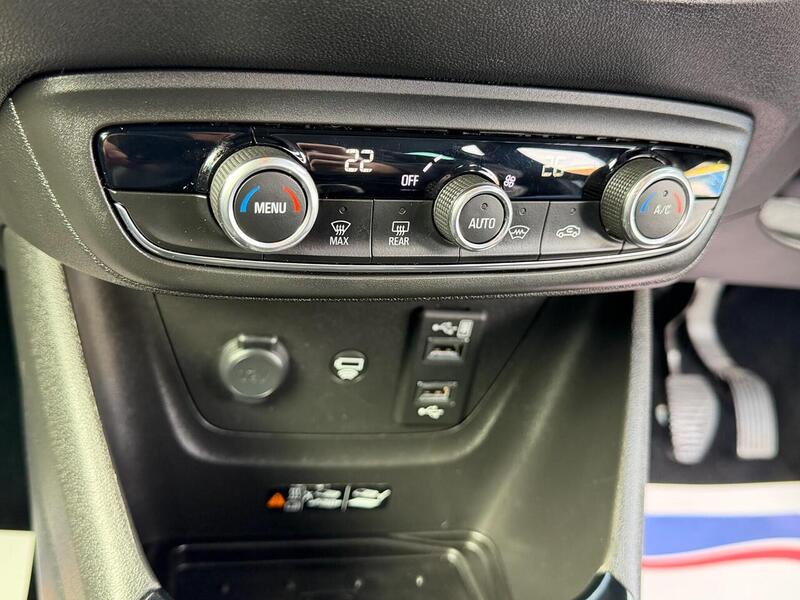 Vauxhall Crossland X 1.2 Turbo GPF Ultimate Euro 6 (s/s) 5dr - U109