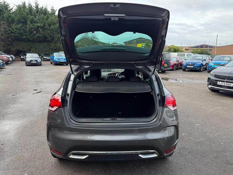 DS AUTOMOBILES DS 4 1.2 PureTech Elegance Euro 6 (s/s) 5dr - U110