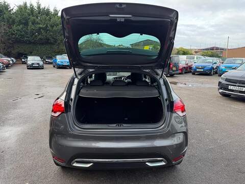 DS AUTOMOBILES DS 4 1.2 PureTech Elegance Euro 6 (s/s) 5dr - U110