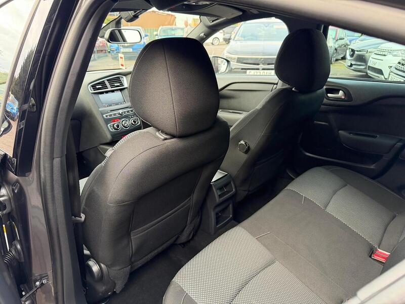 DS AUTOMOBILES DS 4 1.2 PureTech Elegance Euro 6 (s/s) 5dr - U110