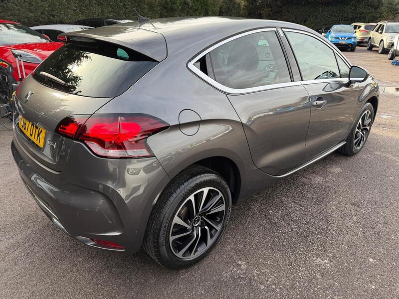 DS AUTOMOBILES DS 4 1.2 PureTech Elegance Euro 6 (s/s) 5dr - U110