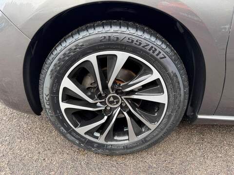 DS AUTOMOBILES DS 4 1.2 PureTech Elegance Euro 6 (s/s) 5dr - U110