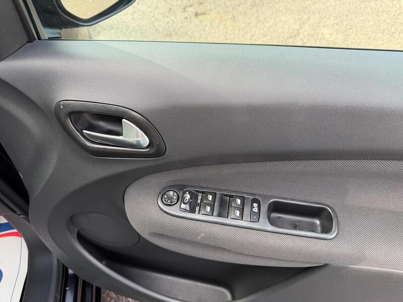 Citroen C3 Picasso 1.2 PureTech Platinum Euro 6 5dr - U112