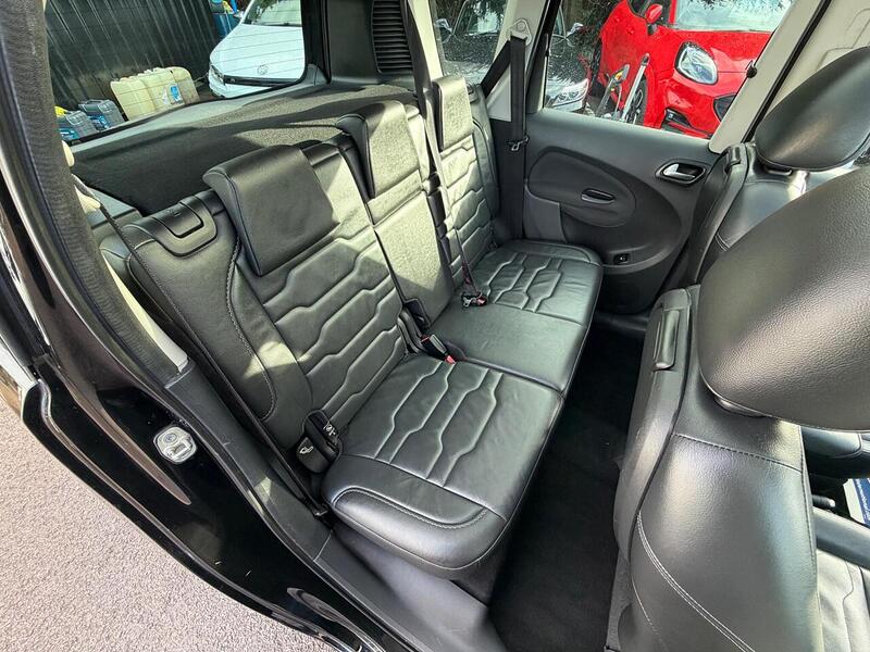 Citroen C3 Picasso 1.2 PureTech Platinum Euro 6 5dr - U112