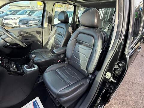 Citroen C3 Picasso 1.2 PureTech Platinum Euro 6 5dr - U112