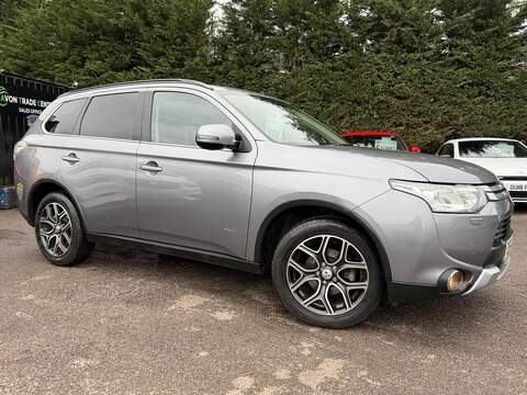 Mitsubishi Outlander 2.2 DI-D GX4 4WD Euro 5 (s/s) 5dr - U113