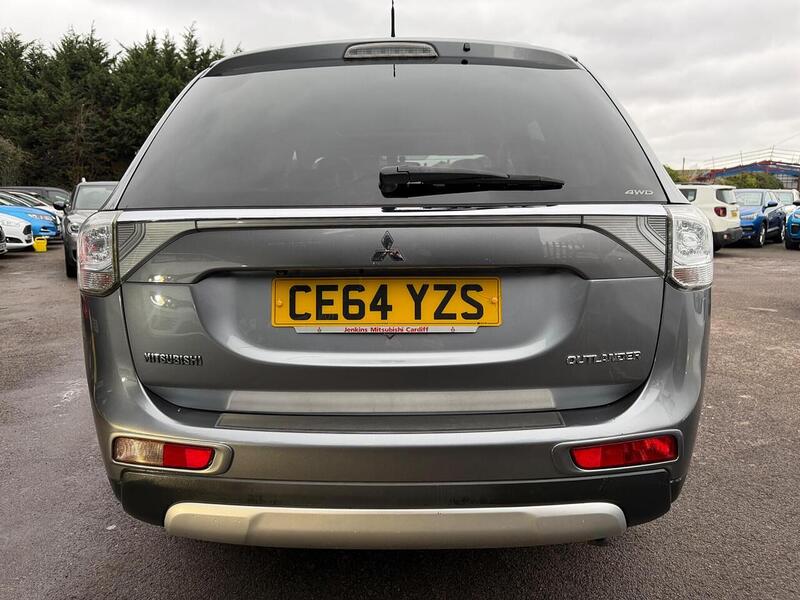 Mitsubishi Outlander 2.2 DI-D GX4 4WD Euro 5 (s/s) 5dr - U113