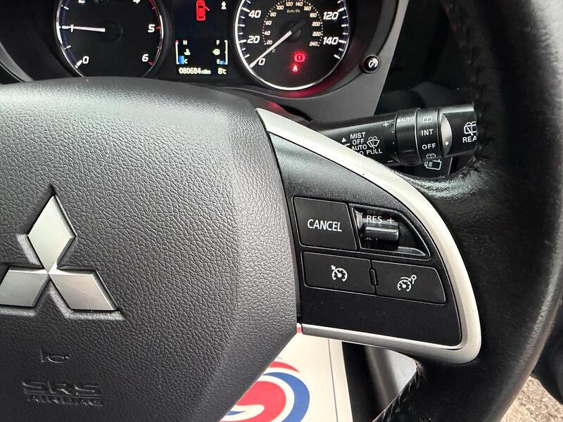 Mitsubishi Outlander 2.2 DI-D GX4 4WD Euro 5 (s/s) 5dr - U113