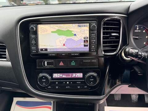 Mitsubishi Outlander 2.2 DI-D GX4 4WD Euro 5 (s/s) 5dr - U113