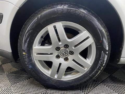 Volkswagen Golf 1.6 Match 5dr - U114