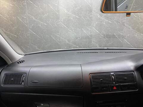 Volkswagen Golf 1.6 Match 5dr - U114