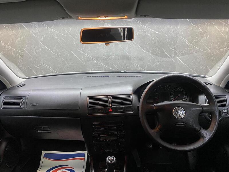 Volkswagen Golf 1.6 Match 5dr - U114