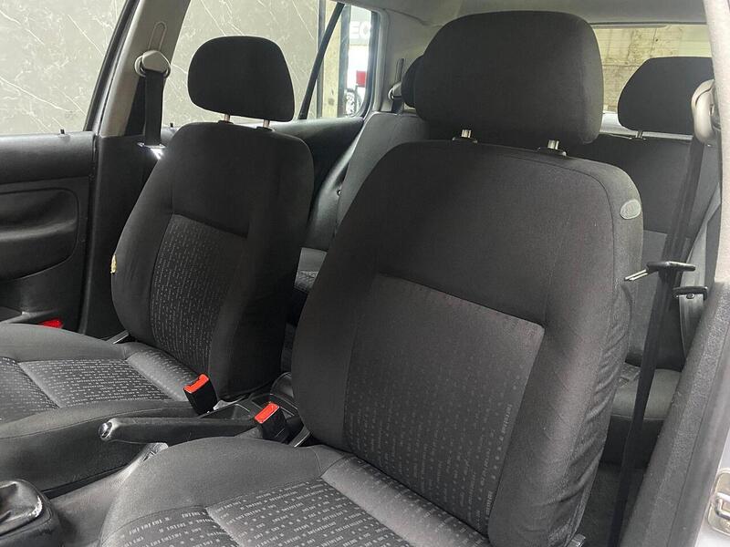 Volkswagen Golf 1.6 Match 5dr - U114