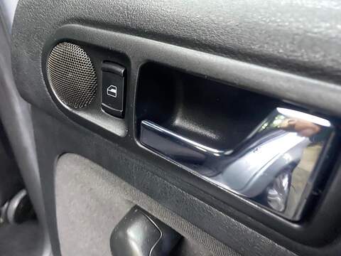 Volkswagen Golf 1.6 Match 5dr - U114