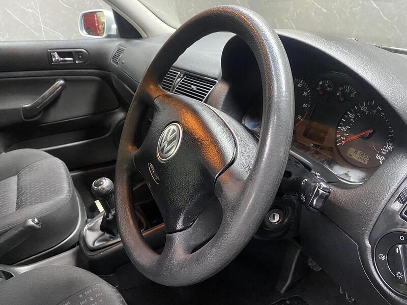 Volkswagen Golf 1.6 Match 5dr - U114