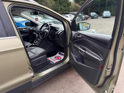 Ford Kuga 2.0 TDCi Titanium X Powershift AWD Euro 5 5dr - U115