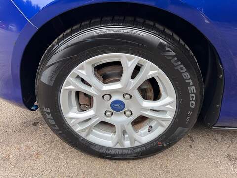 Ford B-Max 1.6 Zetec Powershift Euro 5 5dr - U116