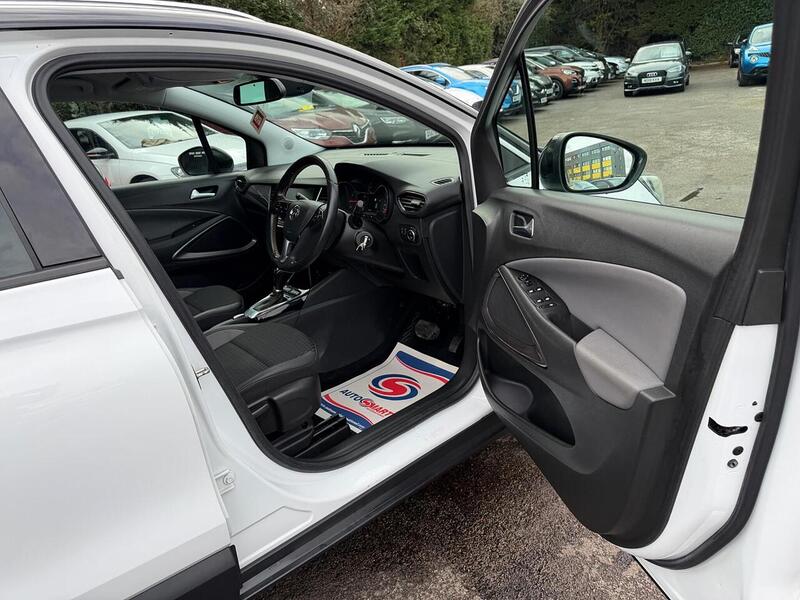 Vauxhall Crossland X 1.2 Turbo Elite Nav Auto Euro 6 (s/s) 5dr - U117