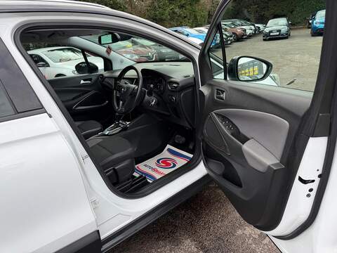 Vauxhall Crossland X 1.2 Turbo Elite Nav Auto Euro 6 (s/s) 5dr - U117